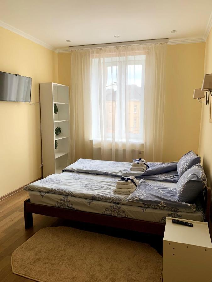 Homey Apartment On Vicheva Str. Lviv Exterior foto